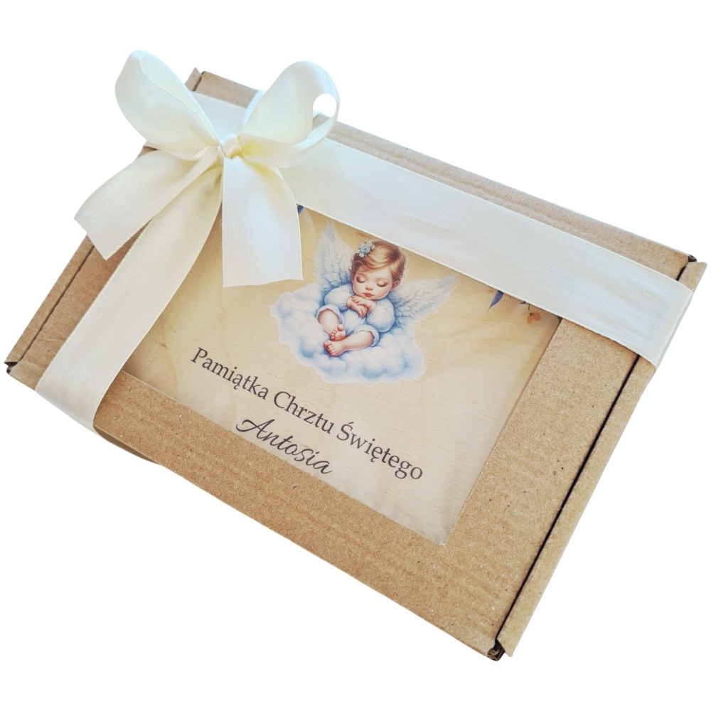 Zapakuj na Prezent Zestaw z różańcem Pamiątka Chrztu Świętego.jpg